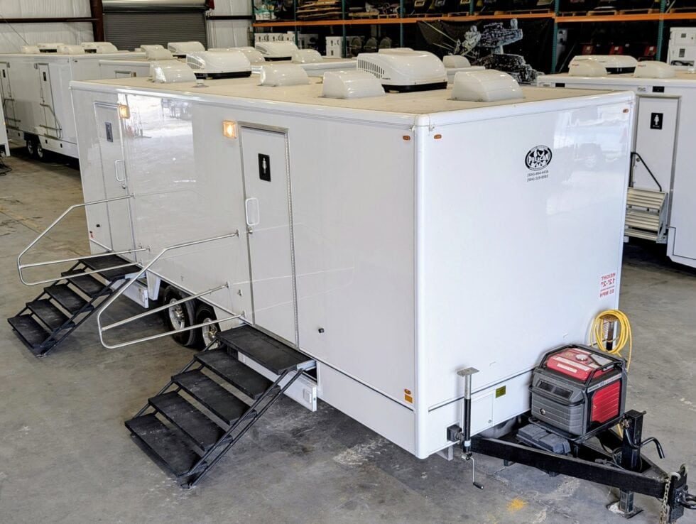 Ten Station Luxury Restroom Trailer