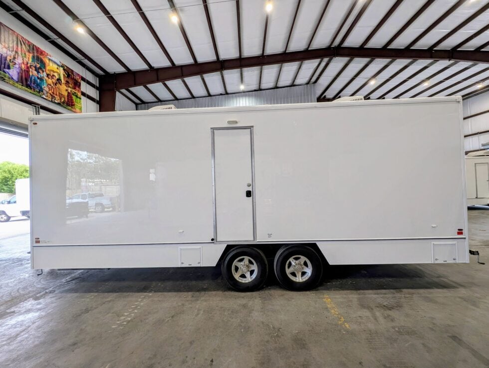 Ten Station Luxury Restroom Trailer